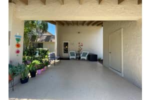 2753 SAND HOLLOW CT, CLEARWATER, FL 33761 Sold 09/16/22