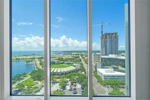 1 BEACH DR SE #2107, ST PETERSBURG, FL 33701 Sold 08/31/22