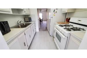 5217 81ST ST N #21 Bldg. 5, ST PETERSBURG, FL 33709 Sold 02/22/23