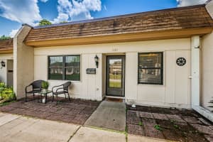 1267 MISSION CIR #50-E, CLEARWATER, FL 33759 Sold 08/05/22
