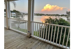 8620 FANTASIA PARK WAY, RIVERVIEW, FL 33578 Sold 07/05/22