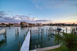 1645 SAND KEY ESTATES CT, CLEARWATER BEACH, FL 33767 Sold 08/26/22