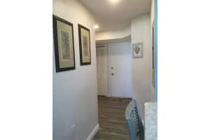 17400 GULF BLVD #E1, REDINGTON SHORES, FL 33708 Sold 04/17/23