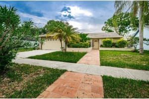 6708 SEAFAIRER DR, TAMPA, FL 33615 Sold 07/28/22