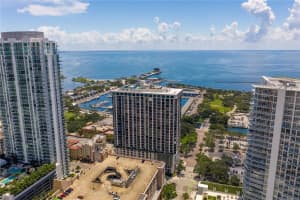 1 BEACH DR SE #1911, ST PETERSBURG, FL 33701 Sold 07/29/22
