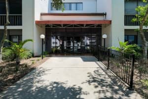 2593 COUNTRYSIDE BLVD #7102, CLEARWATER, FL 33761 Sold 10/03/22