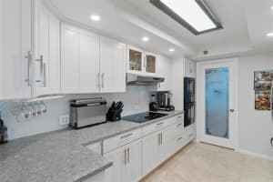 6322 PALMA DEL MAR BLVD S #1103, ST PETERSBURG, FL 33715 Sold 07/15/22