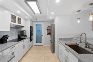 6322 PALMA DEL MAR BLVD S #1103, ST PETERSBURG, FL 33715 Sold 07/15/22