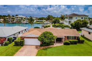 715 126th Ave, Treasure Island, FL 33706, Sold 06/28/22