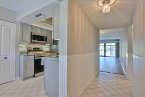 625 30TH AVE W #G203, BRADENTON, FL 34205 Sold 08/31/22