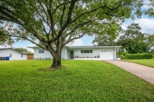 2313 DEMARET DR, DUNEDIN, FL 34698 Sold 07/22/22