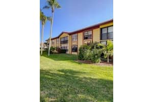 10190 Imperial Point Dr W, Largo, FL 33774, Sold 06/30/22