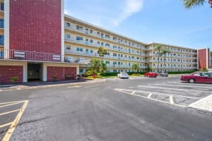 5575 GULF BLVD #323, ST PETE BEACH, FL 33706 Sold 11/03/22