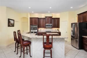 519 VINTAGE WAY, BRANDON, FL 33511 Sold 07/28/22