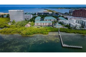 1107 BAY CLUB CIR, TAMPA, FL 33607 Sold 07/19/22
