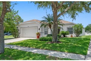 8508 TIDAL BAY LN, TAMPA, FL 33635 Sold 07/27/22