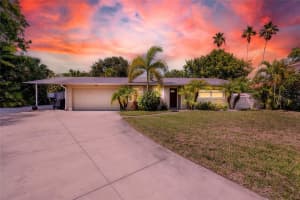 220 Isle Dr, St Pete Beach, FL 33706, Sold 07/05/22