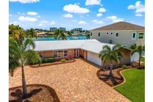 7944 10TH AVE S, ST PETERSBURG, FL 33707 Sold 05/15/23