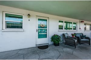 5286 81ST ST N #8, ST PETERSBURG, FL 33709 Sold 08/29/22