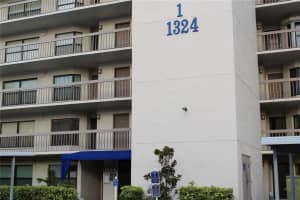 1324 PASADENA AVE S #204, SOUTH PASADENA, FL 33707 Sold 08/19/22