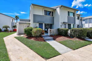 14800 WALSINGHAM RD #304, LARGO, FL 33774 Sold 09/16/22