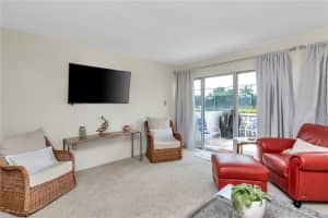 14800 WALSINGHAM RD #805, LARGO, FL 33774 Sold 09/20/22