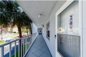18325 GULF BLVD #207, REDINGTON SHORES, FL 33708 Sold 11/21/22