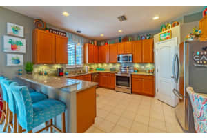 19248 FISHERMANS BEND DR, LUTZ, FL 33558 Sold 07/19/22