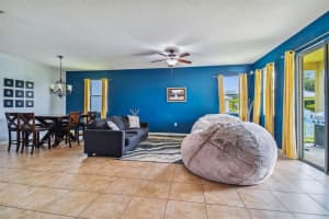 11508 TANGLE BRANCH LN, GIBSONTON, FL 33534 Sold 08/16/22