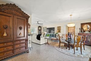 452 HERMOSITA DR, ST PETE BEACH, FL 33706 Sold 07/19/22