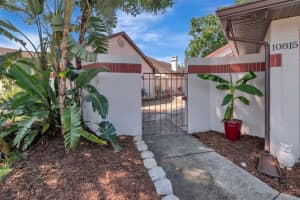 10815 VENICE CIR, TAMPA, FL 33635 Sold 10/31/22