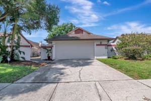 10815 VENICE CIR, TAMPA, FL 33635 Sold 10/31/22