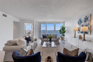 5700 ESCONDIDA BLVD S #302, ST PETERSBURG, FL 33715 Sold 08/10/22