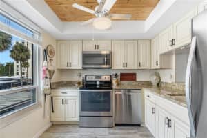 2615 COVE CAY DR #201, CLEARWATER, FL 33760 Sold 07/11/23