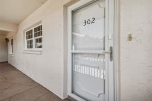 861 MAPLE CT #302, DUNEDIN, FL 34698 Sold 09/19/22