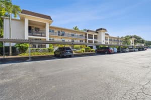 861 MAPLE CT #302, DUNEDIN, FL 34698 Sold 09/19/22