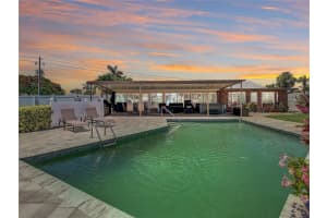 1000 79TH ST S, ST PETERSBURG, FL 33707 Sold 05/26/23