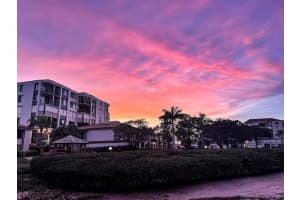 6158 PALMA DEL MAR BLVD S #407, ST PETERSBURG, FL 33715 Sold 10/05/22