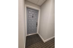 6158 PALMA DEL MAR BLVD S #407, ST PETERSBURG, FL 33715 Sold 10/05/22