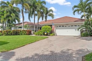 4360 39TH ST S, ST PETERSBURG, FL 33711 Sold 07/28/22