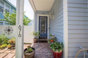 676 4TH AVE S, ST PETERSBURG, FL 33701 Sold 08/23/22