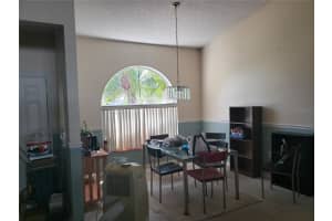 4123 E DOVER DR, BRADENTON, FL 34203 Sold 09/06/22