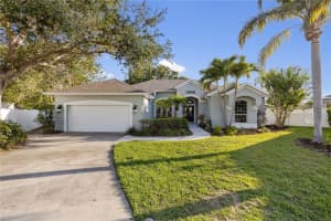 9226 143RD LN, SEMINOLE, FL 33776 Sold 09/09/22