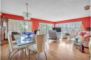 236 MARINER DR, TARPON SPRINGS, FL 34689 Sold 04/24/23