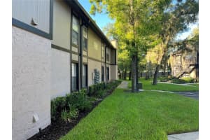 4009 NESTLE OAKS PL #103, TAMPA, FL 33613 Sold 10/06/22