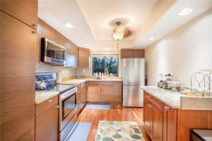 10775 VILLAGE CLUB CIR N #106, SAINT PETERSBURG, FL 33716 Sold 08/08/22