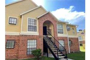 8756 MALLARD RESERVE DR #201, TAMPA, FL 33614 Sold 08/19/22