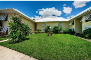 7310 SUNSHINE SKYWAY LN S #114, ST PETERSBURG, FL 33711 Sold 01/31/23
