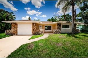 1812 MAPLELEAF BLVD, OLDSMAR, FL 34677 Sold 11/30/22