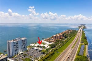 7300 SUNSHINE SKYWAY LN S #103, ST PETERSBURG, FL 33711 Sold 07/29/22